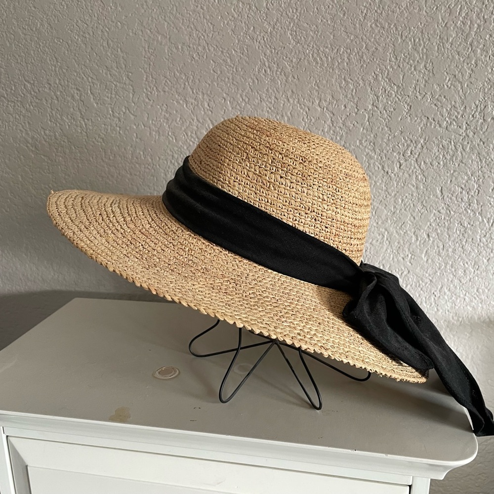 Fun hat - Picture 2 of 2